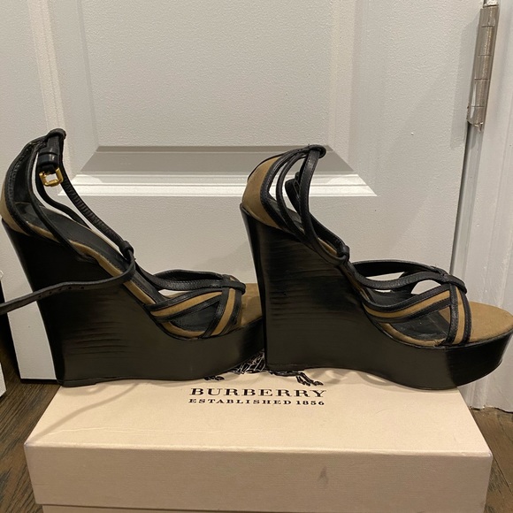 Burberry Wedge Sandals - Picture 3 of 6